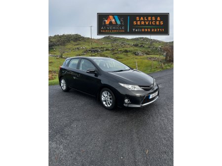 2015 Toyota Auris - thumbnail 30