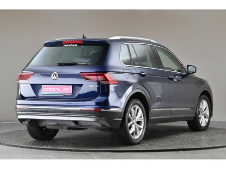 2017 Volkswagen Tiguan 2.0 TDI HIGHLINE 150HP*ALLOYS*PRIVACY GLASS* €25,890 thumbnail