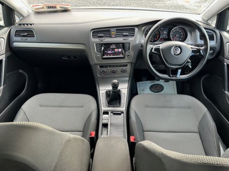 2013 Volkswagen Golf CL 1.2 TSI MANUAL 6SPEED FWD 105HP 5DR €10,950 thumbnail