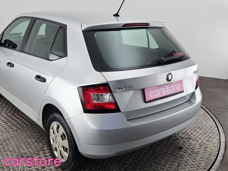 2016 Skoda Fabia - thumbnail 15