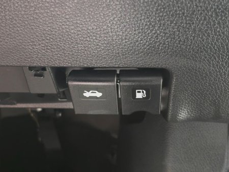 2017 Nissan Qashqai - thumbnail 23