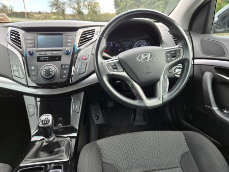 2019 Hyundai i40 - thumbnail 12