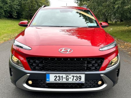 2023 Hyundai Kona 1.0 T-GDI Executive Two Tone Roof €27,500