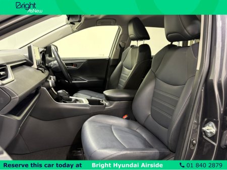 2022 Toyota Rav4 RAV4 HYBRID SOL 4DR AUTO €38,950 thumbnail