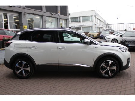 2019 Peugeot 3008 - thumbnail 3