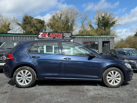 2013 Volkswagen Golf - thumbnail 5