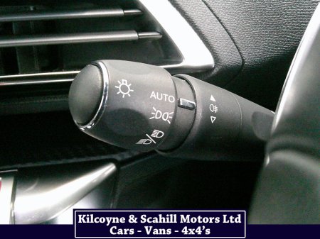 2024 Peugeot 5008 - thumbnail 24