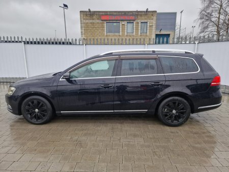 2013 Volkswagen Passat 1.4 TFSI AUTO €10,950 thumbnail