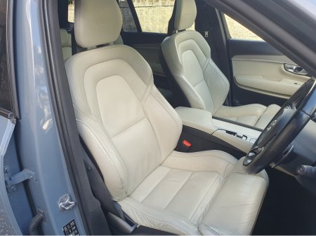 2019 Volvo XC90 - thumbnail 14