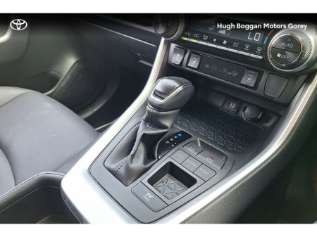 2022 Toyota Rav4 RAV4 HYBRID SOL 4DR AUTO €35,950 thumbnail