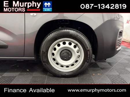 2023 Citroen Berlingo - thumbnail 30