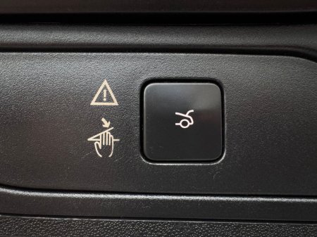 2017 Citroen Grand C4 Picasso GRAND 1.6 BLUE HDI 1 120 FLAIR 120BHP 5DR €13,800 thumbnail