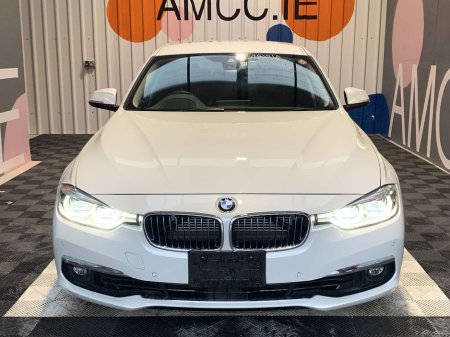 2017 BMW 3 Series €19950 2017 BMW 330E Luxury I-Performance / 42k KMs / Heated Leather Seats / BMW 330E Automatic €19,950