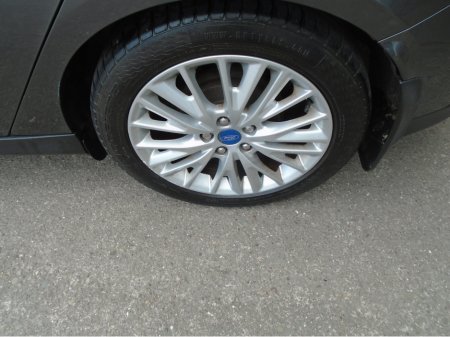 2017 Ford Focus - photo 6