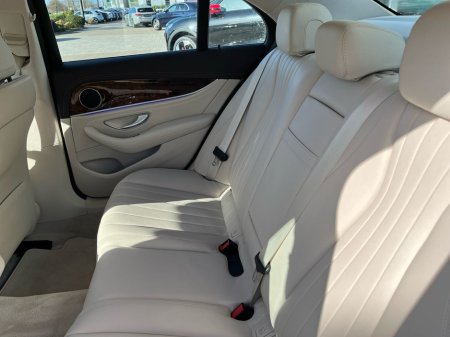 2020 Mercedes-Benz E Class - view 4