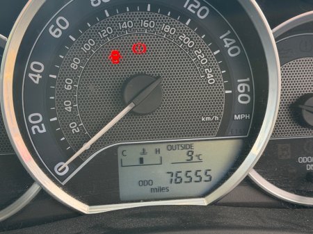 2014 Toyota Auris - thumbnail 6