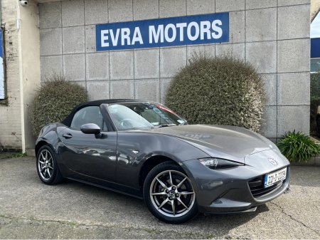 2022 Mazda MX-5 - thumbnail 8