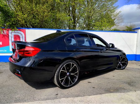 2017 BMW 3 Series - thumbnail 14