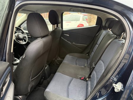 2015 Mazda Mazda2 - thumbnail 10