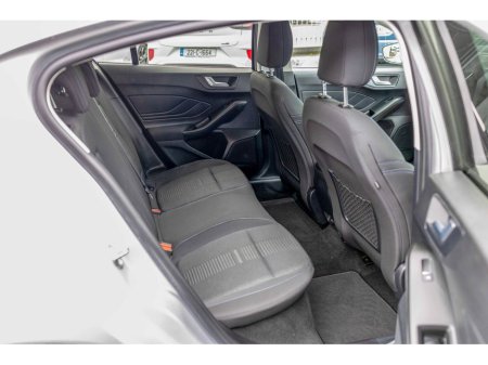 2020 Ford Focus - thumbnail 20