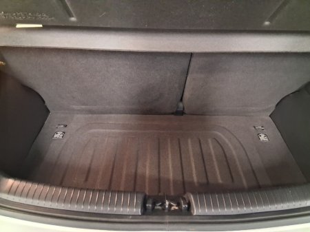 2015 Hyundai i10 - thumbnail 8