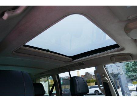 2015 Mitsubishi Pajero LWB N1 5-ST AT N 4DR A AUTO €22,000 thumbnail