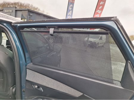 2023 Peugeot 5008 - thumbnail 16