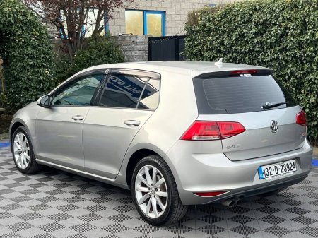 2013 Volkswagen Golf - thumbnail 5