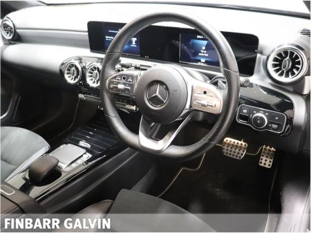 2021 Mercedes-Benz A Class A 250 A/T AMG Line €26,950 thumbnail
