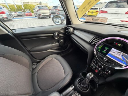 2019 MINI Cooper D - thumbnail 29