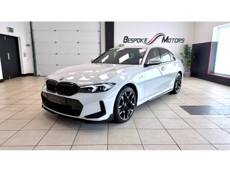 2025 BMW 3 Series - thumbnail 27