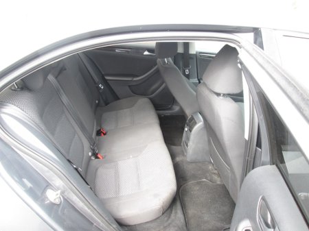 2015 Volkswagen Jetta - thumbnail 12