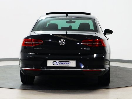 2017 Volkswagen Passat - photo 4