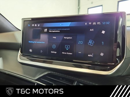 2025 Peugeot 2008 Allure Model Front + Rear Parking Sensors & Rear Camera, Bluetooth with Apple Carplay/Android Auto, Privacy Glass, Cruise Control €30,995 thumbnail