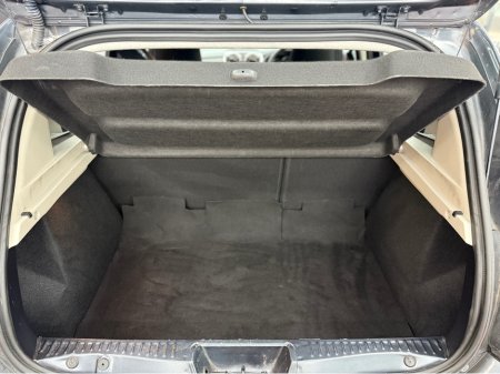 2020 Dacia Sandero - thumbnail 14