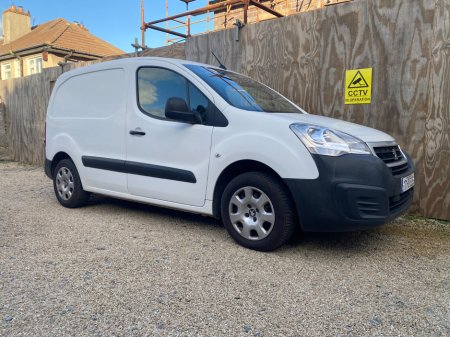 2017 Peugeot Partner 1.6 HDi 75 bhp Active €9,499