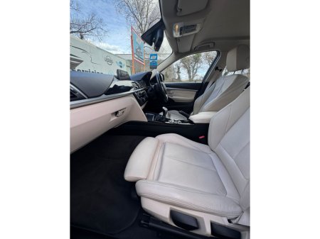 2016 BMW 3 Series - thumbnail 19