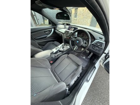 2014 BMW 3 Series  €14,995 thumbnail