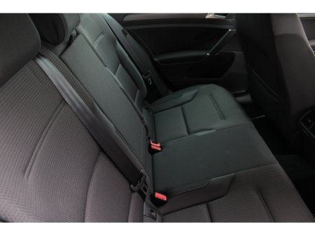 2019 Volkswagen Golf - thumbnail 20