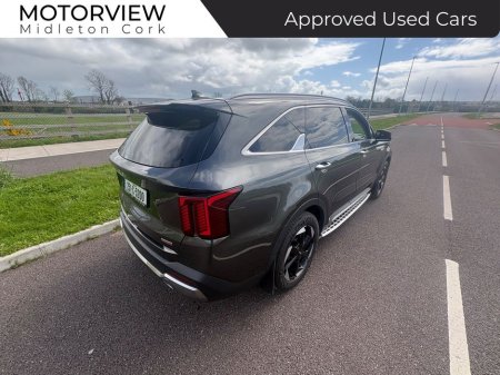 2025 Kia Sorento - thumbnail 3