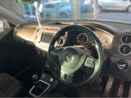2016 Volkswagen Tiguan MATCH EDITION TDI BLUEMOTION €12,950 thumbnail