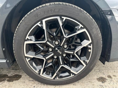 2025 Kia Ceed - thumbnail 9