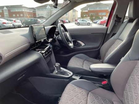 2022 Toyota Yaris Cross - SOL - BiTone - 1.5 Hybrid - Automatic - 1 Previous Owner - EUR 190 Tax // Remote Central Locking // Front Electric Windows // Rear Electric Windows // Electric Mirrors // Heated Mirrors €27,895 thumbnail