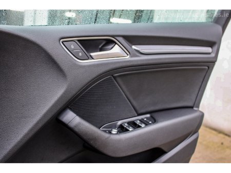 2019 Audi A3 - thumbnail 18