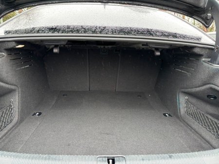 2016 Audi A4 - thumbnail 19