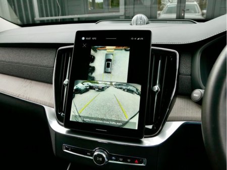 2025 Volvo XC90 - thumbnail 26