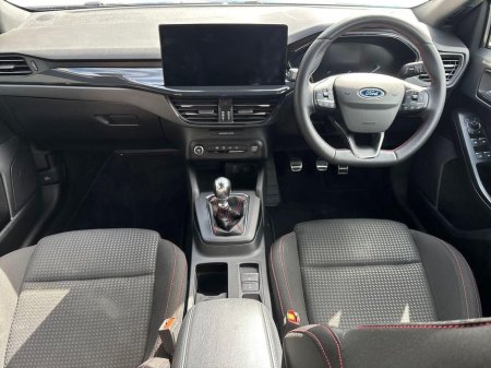 2024 Ford Focus - thumbnail 8