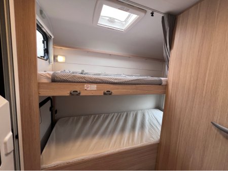 2020 Sunlight T 67 A72 RIGHT HAND DRIVE 3DR €69,800 thumbnail