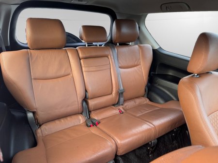 2019 Toyota Landcruiser - thumbnail 11