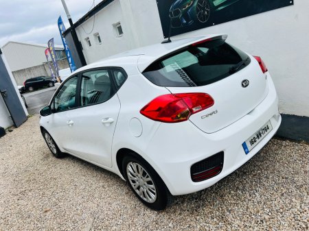 2016 Kia Ceed - view 3